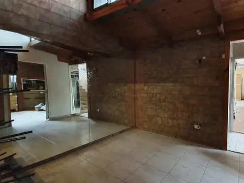 Local en Venta 20 años