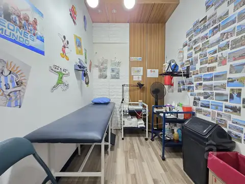 Local en Venta en Villa Ballester - Zona Comercial