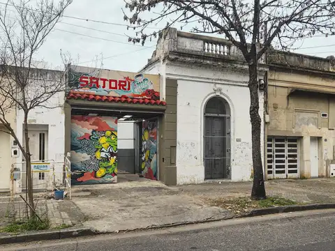 Galpon en Venta 8  mts Frente