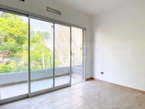 Departamento en Venta en Punta Chica, USD 180.000