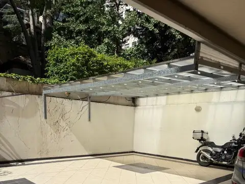 Cochera fija cubierta