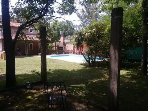 Calle 49 entre Calle 17 y Calle 18