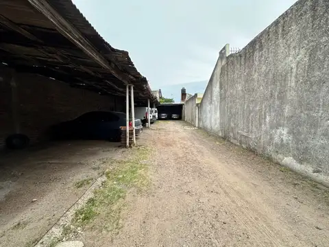 Ameghino 1919 entre calle 164 y Dante Hipólito Lugo, Bernal Oeste, Provincia de Buenos Aires,
