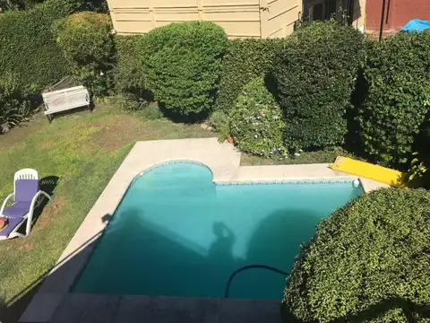 Casa en Venta con 5 cocheras