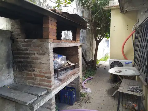 Casa en muy buena ubicacion 
