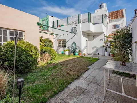 Casa en Venta con 1 cochera