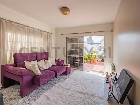 Gral Jose de San Martin 500, Piso 0