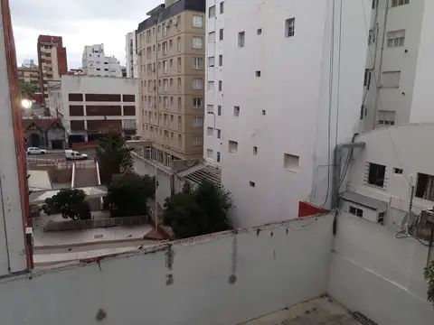 Departamento en Alquiler en La Perla Sur, $ 680.000