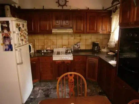 Depto Tipo Casa 4 ambientes con 3 baños