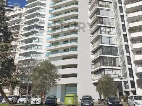 Piso Exclusivo 2 o 3 Dormitorios con patio SCUBA 42