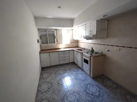 Oficina en Alquiler en Moron, $ 350.000