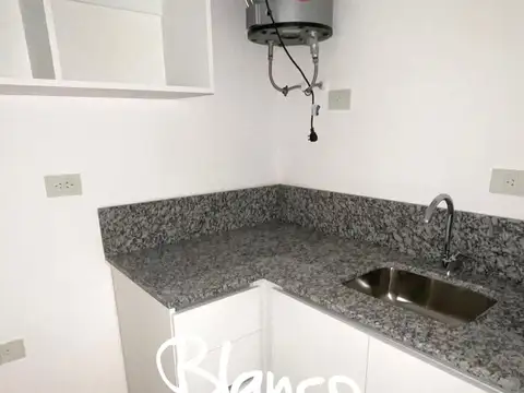 Oficina en Venta en Pilar, USD 80.000