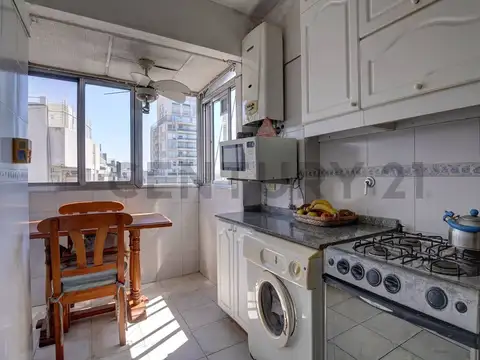 Paraguay 4400, Piso 0