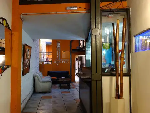 VENTA Hostel y Restaurant- En zona turistica de San Telmo