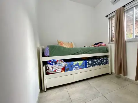 VENTA CASA 2 DORMITORIOS PATIO COCHERA R LA SEXTA