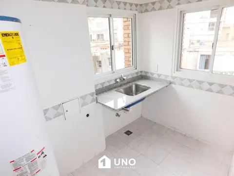 Departamento en Alquiler con 1 cocheras