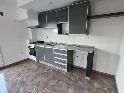 Departamento en Alquiler en Villa Maipu, $ 600.000