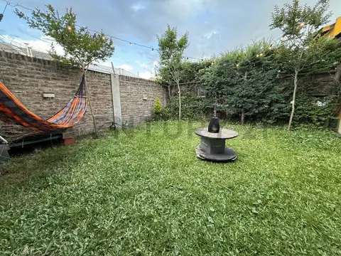 VENTA CASA ALTOS DE PODESTA 3 AMBIENTES Y DEPARTAMENTO 2 AMBIENTES INDEPENDIENTE