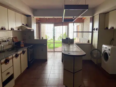 Casa en venta 4 ambientes -Boulogne