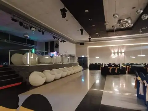 Venta Fondo de Comercio Salon de eventos Galeria Precedo