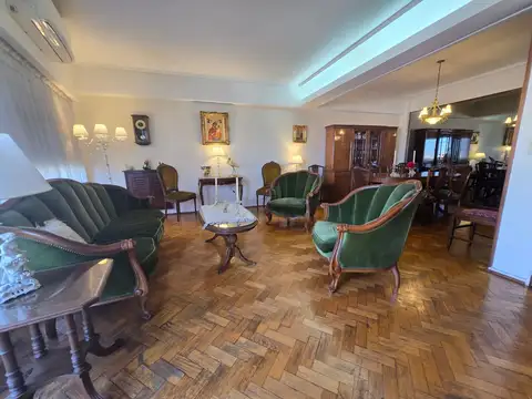 Departamento 5 ambientes con 2 baños