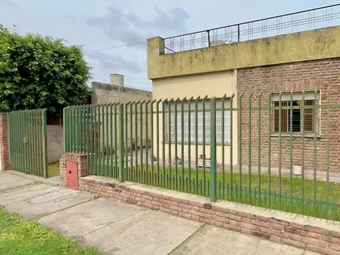 CASA VENTA 3 AMBIENTES SAN JUSTO APTO CRÉDITO
