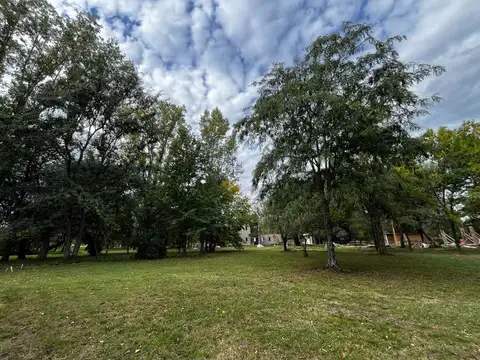 VENTA LOTE BARRIO AMARYLIS CLUB DE CAMPO ESQUINA