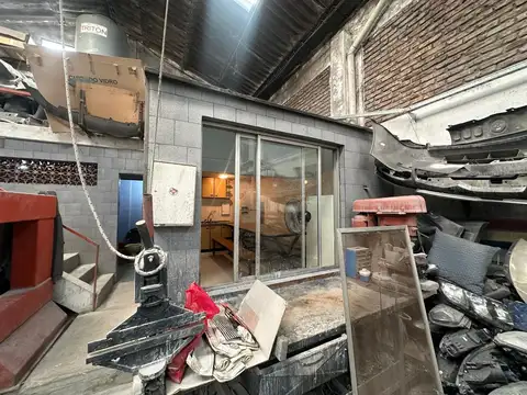 Local en Venta 65 años