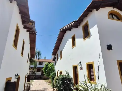 Complejo Vacacional en venta - 27 Habitaciones - Córdoba