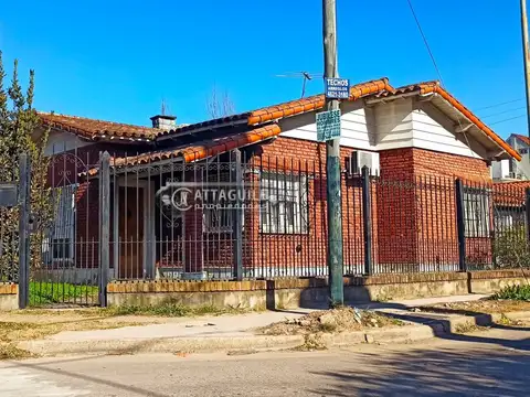 Casa - Venta - Argentina, Merlo - SARGENTO CABRAL 500
