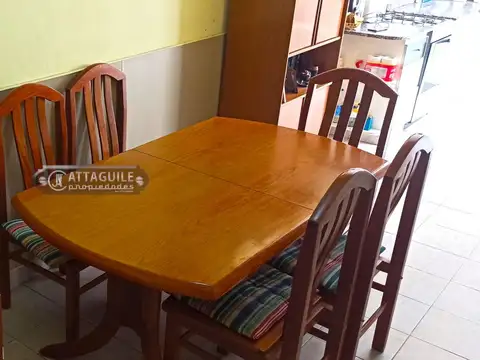 Casa 4 ambientes con 1 baño