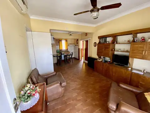 Casa en Venta en Villa Elvira, USD 68.000