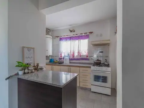 Depto Tipo Casa en Venta 14 años