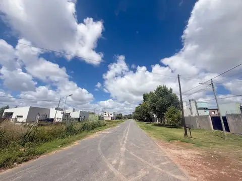 TERRENO EN VENTA DE 600m2, 508 ESQ 4, LA PLATA.