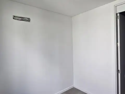 Casa en Venta con 6 cocheras