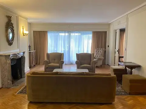 Departamento en Alquiler con 2 cocheras