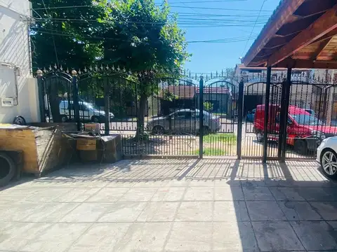 Depto Tipo Casa en Venta en Lanus Oeste, USD 75.000