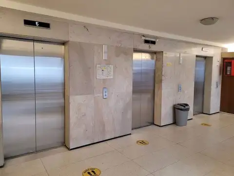 Galpon en Alquiler en San Nicolás, $ 350.000