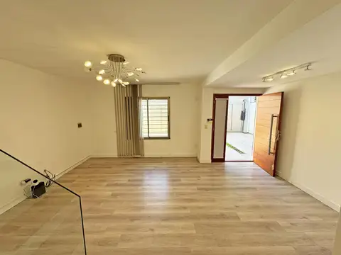 Casa en Venta en San Lorenzo, USD 296.000