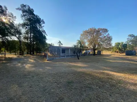 Granja de dos hectáreas a 600m de Ruta 11