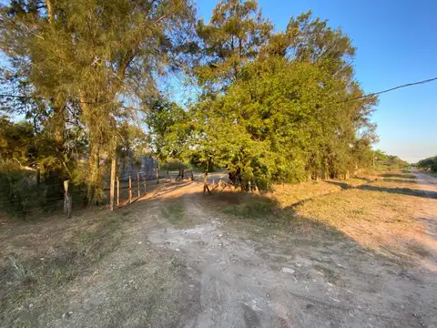 Granja de dos hectáreas a 600m de Ruta 11