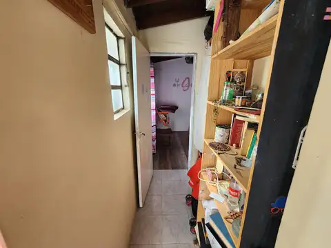 Casa 5 ambientes con 2 baños