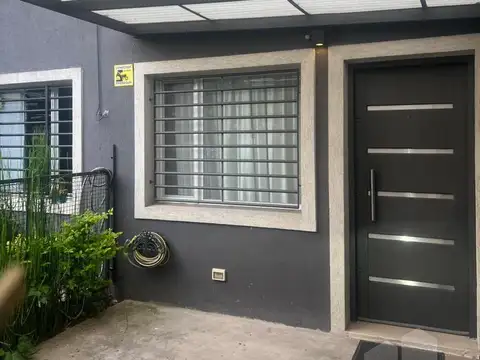 Casa en Venta en Castelar Norte, USD 125.000