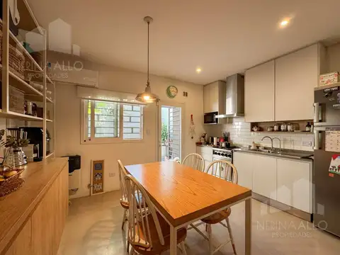 Venta Casa 3 Ambientes Con Cochera Apto Credito En Castelar Norte