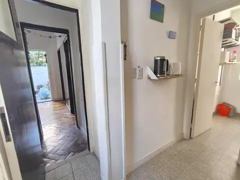 Depto Tipo Casa en Venta 50 años