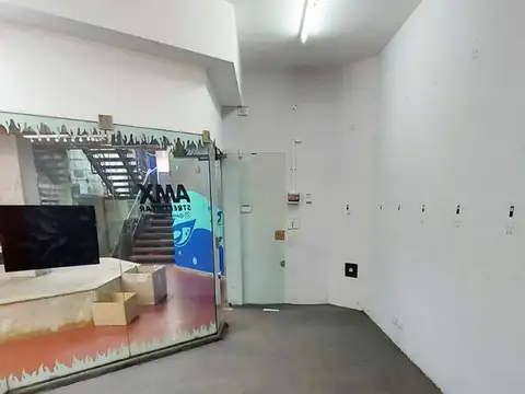 Local en Venta 15 años