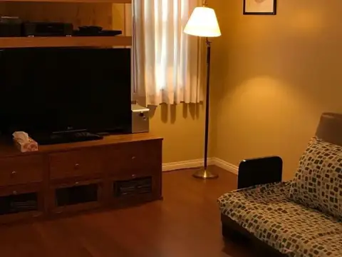 Casa 5 ambientes con 4 baños