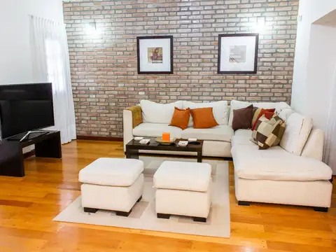 Gobernador Gálvez al 1700