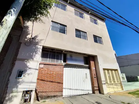 VENTA GALPON/DEPOSITO CON VIVIENDA OPORTUNIDAD