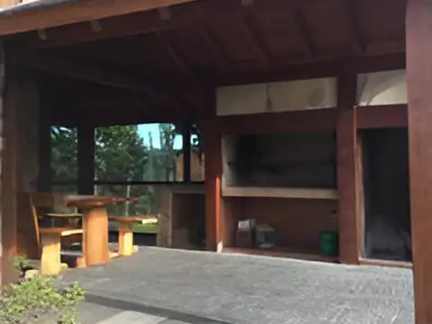 HERMOSA CASA EN MELIQUINA, SAN MARTIN DE LOS ANDES